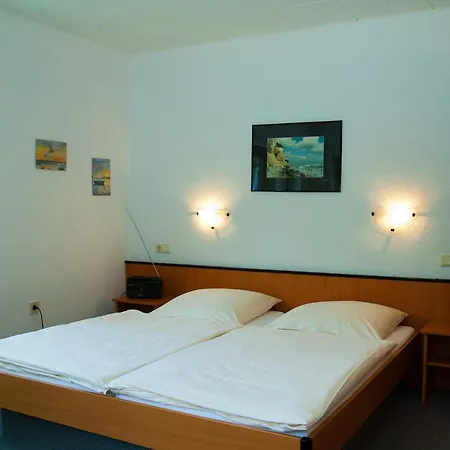 Lägenhet Am Selliner Hochufer - Wenige Gehminuten Zum Sellin (Rugen)