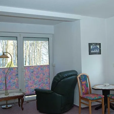 Apartment Am Selliner Hochufer - Wenige Gehminuten Zum Sellin (Rugen)